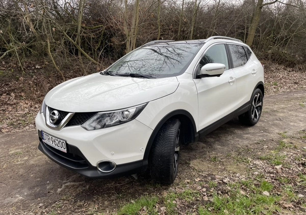 Nissan Qashqai cena 55500 przebieg: 112000, rok produkcji 2013 z Wrocław małe 137